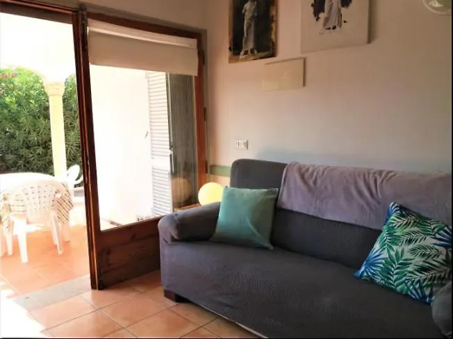 Casita Con Patio Cerca Del Mar Apartment L'Escala Spain